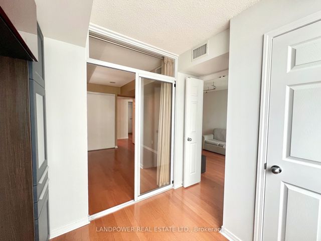 1110 - 28 Harrison Garden Blvd