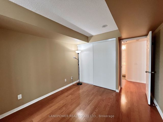 1110 - 28 Harrison Garden Blvd