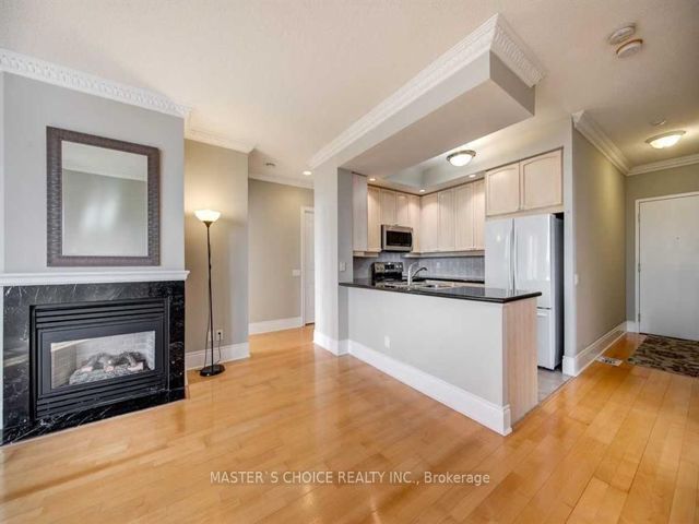 PH2624 - 15 Northtown Way
