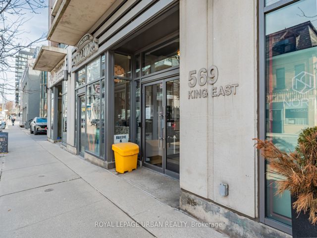 209 - 569 King St E