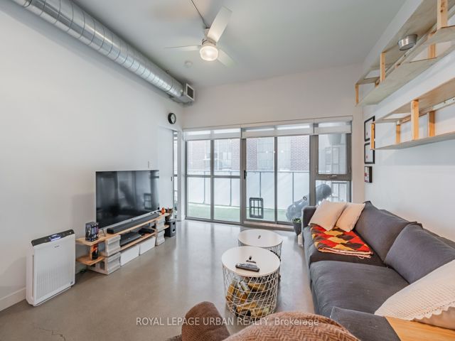 209 - 569 King St E