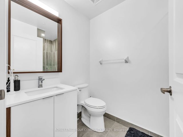 306 - 543 Richmond St W
