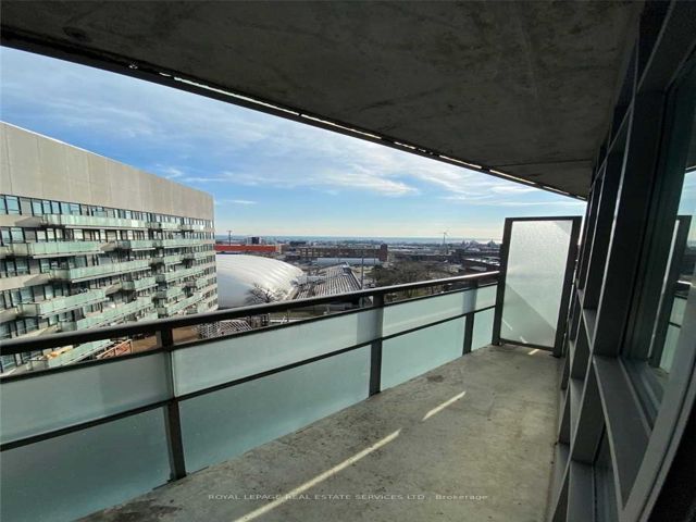 1302 - 38 Joe Shuster Way