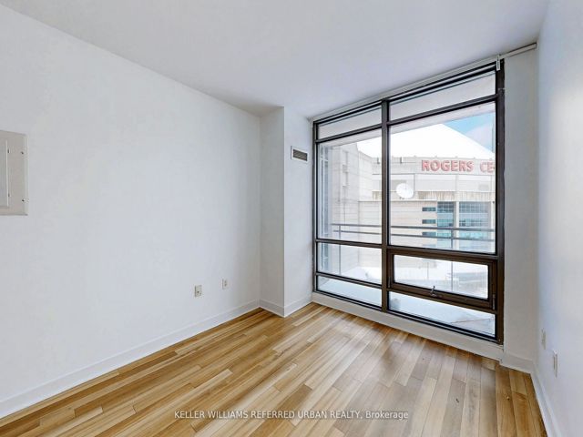 708 - 3 Navy Wharf Crt