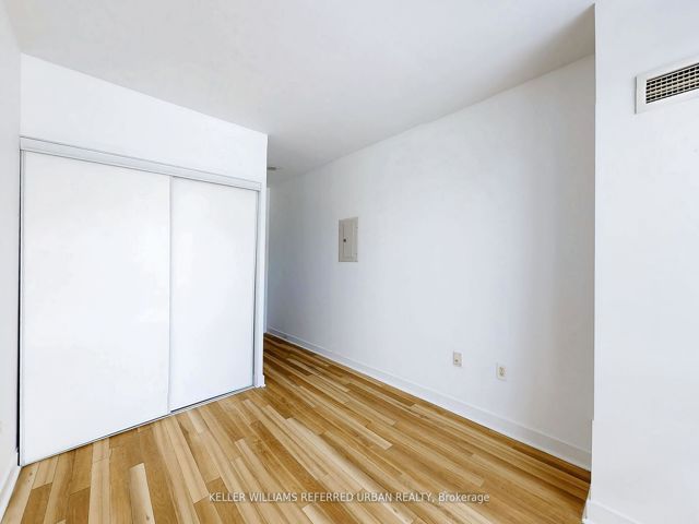 708 - 3 Navy Wharf Crt