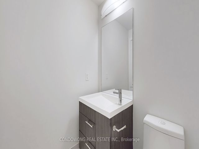502 - 30 Nelson St