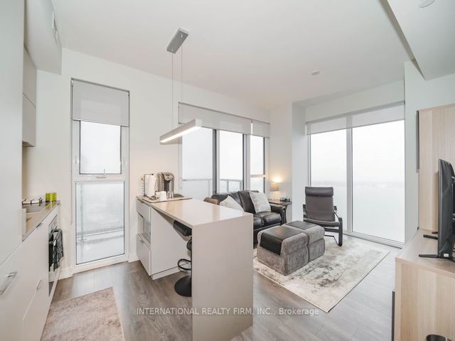 3203 - 15 Lower Jarvis St
