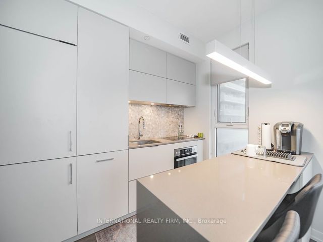 3203 - 15 Lower Jarvis St
