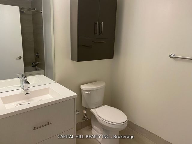 2202 - 188 Fairview Mall Dr