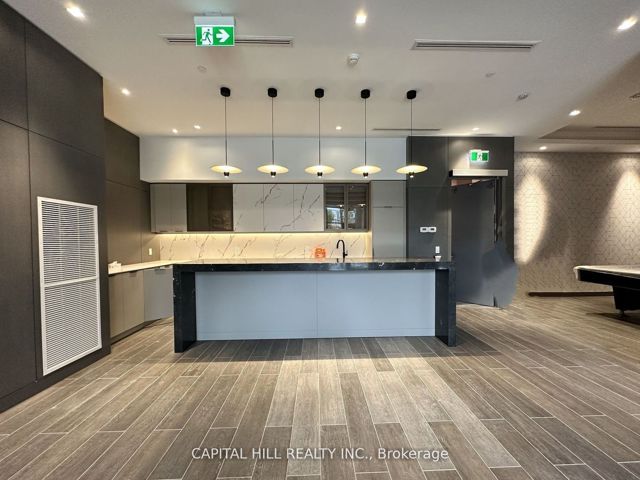 2202 - 188 Fairview Mall Dr