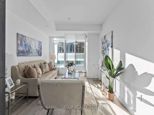 S709 - 8 Olympic Garden Dr