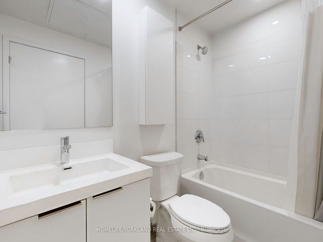 1305 - 50 O'neill Rd