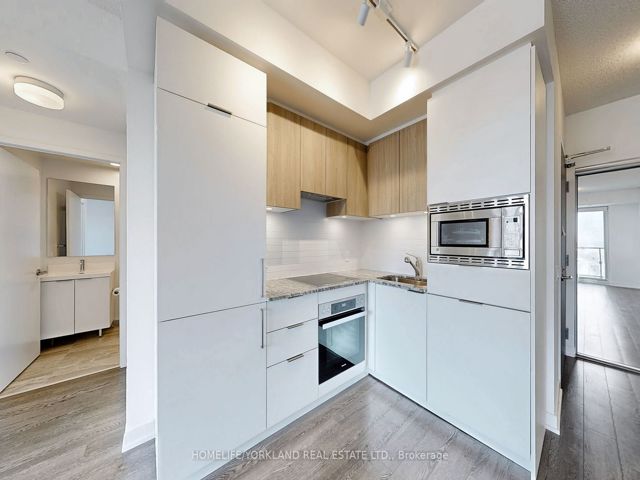 1305 - 50 O'neill Rd