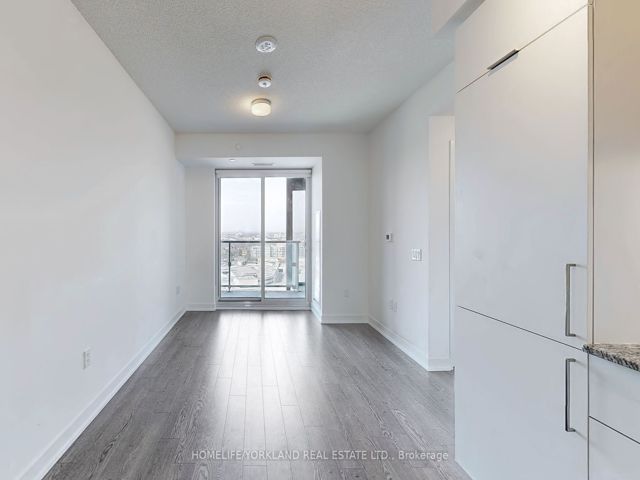 1305 - 50 O'neill Rd