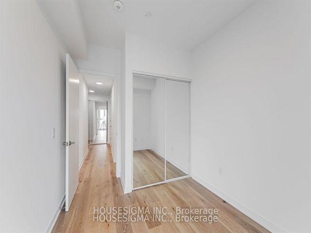 2008 - 130 River St