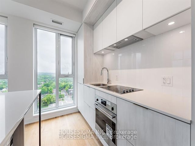 2008 - 130 River St