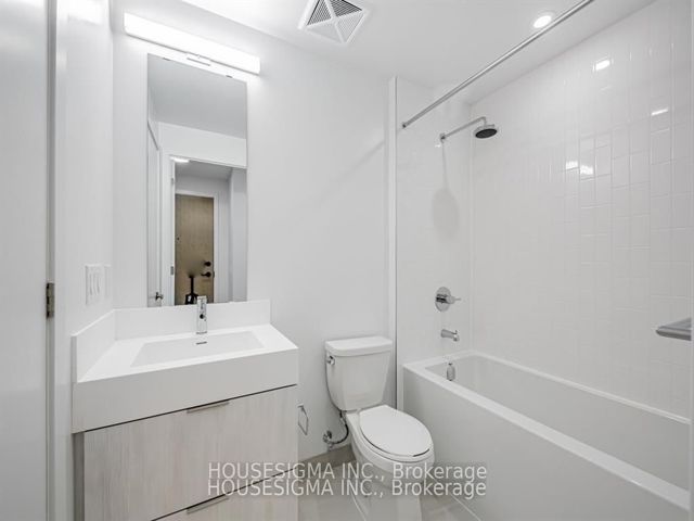 2008 - 130 River St