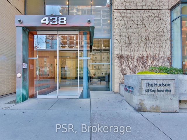 502 - 438 King St W