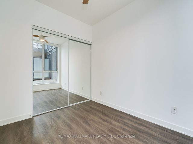 401 - 55 Regent Park Blvd
