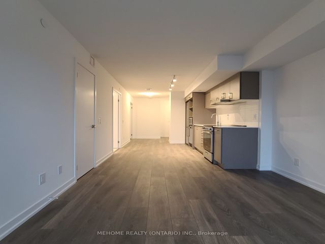 2109 - 219 Dundas St E