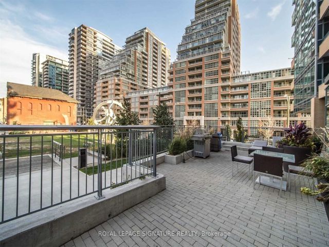 412 - 69 Lynn Williams St