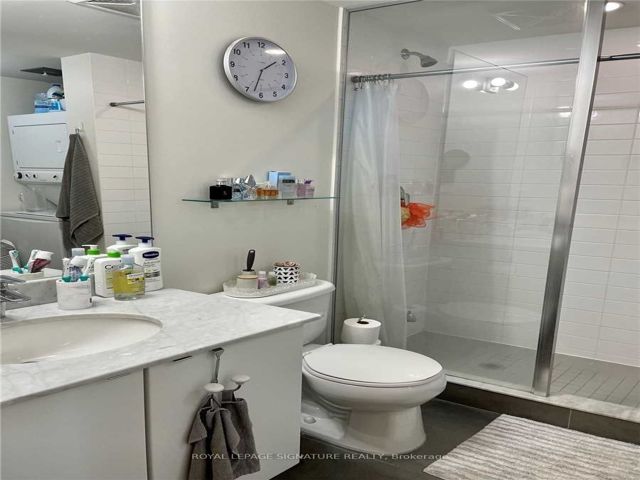 412 - 69 Lynn Williams St
