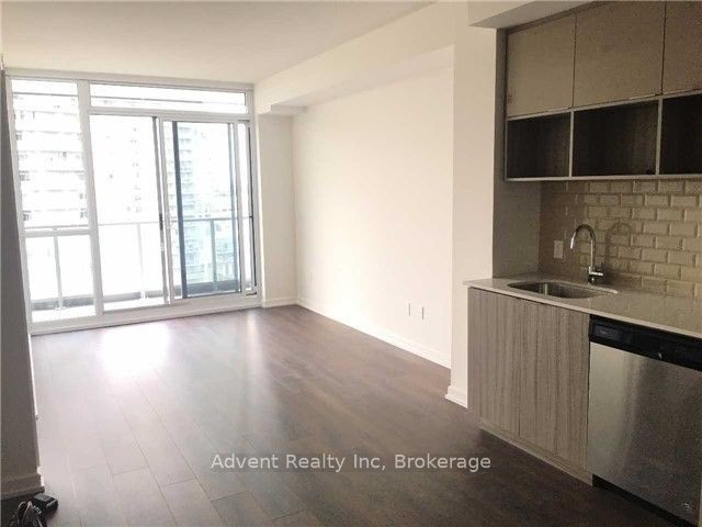 1303 - 52 Forest Manor Rd