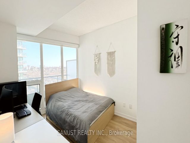 1606 - 115 Mcmahon Dr