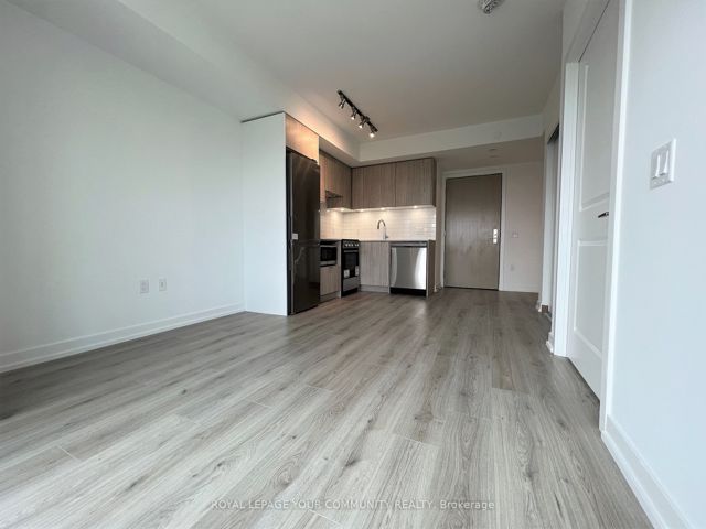 3609 - 395 Bloor St E