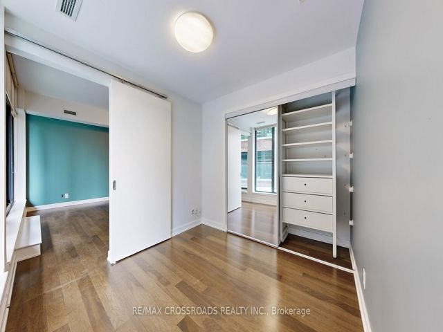 505 - 15 Beverley St