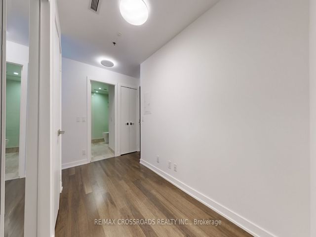 505 - 15 Beverley St
