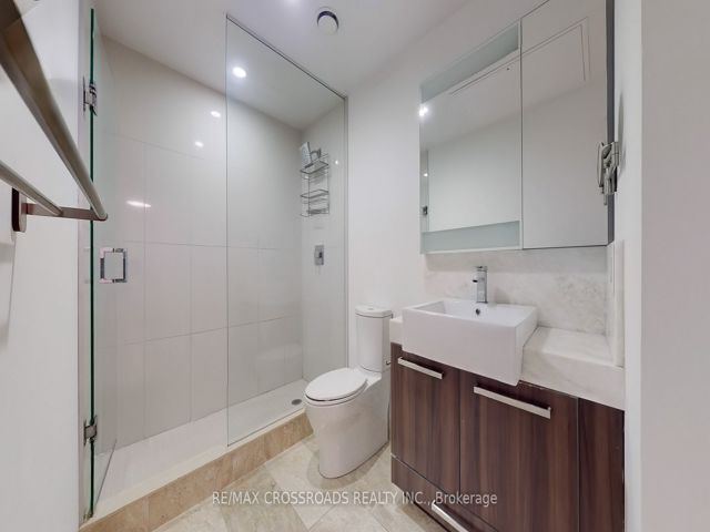 505 - 15 Beverley St