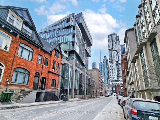 505 - 15 Beverley St