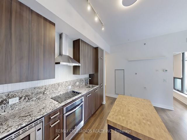 505 - 15 Beverley St