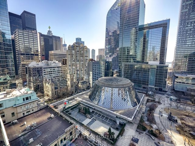 1507 - 224 King St W