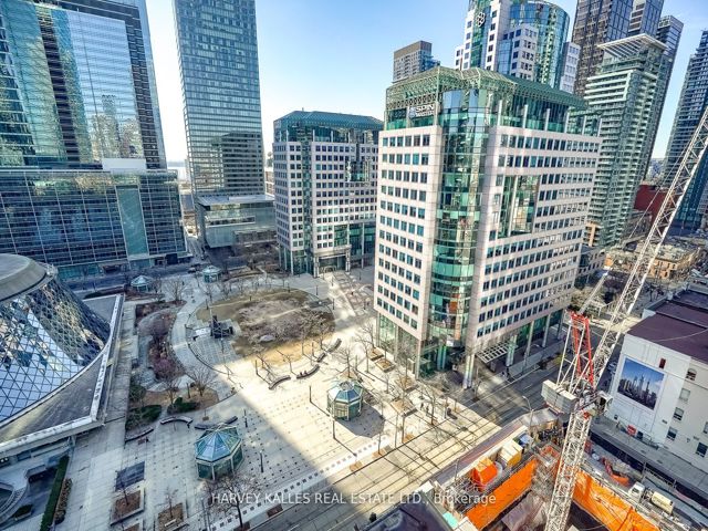 1507 - 224 King St W