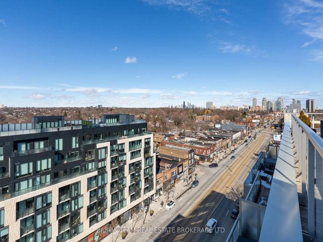 414 - 835 St Clair Ave W