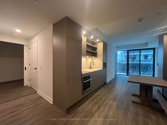 4006 - 55 Charles St E