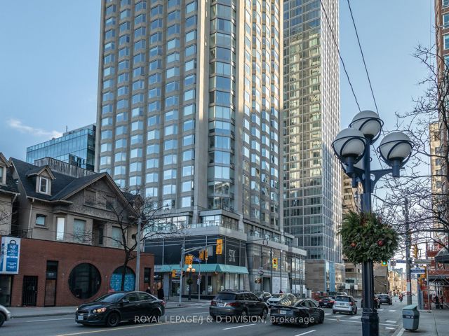 1206 - 188 Cumberland St