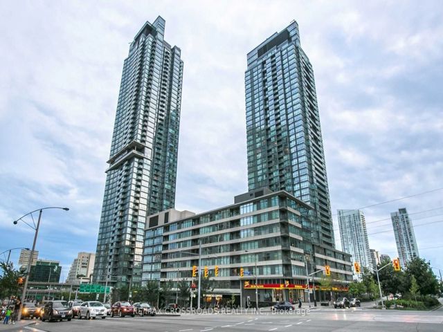 521 - 15 Brunel Crt