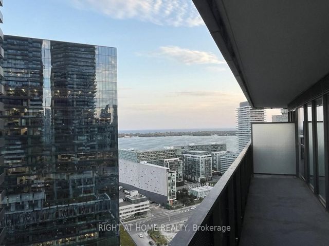 2808 - 55 Cooper St