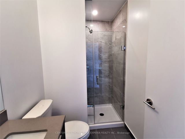2905 - 32 Forest Manor Rd