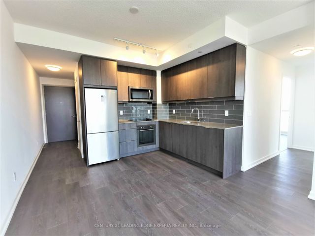 2905 - 32 Forest Manor Rd