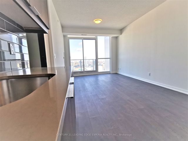 2905 - 32 Forest Manor Rd
