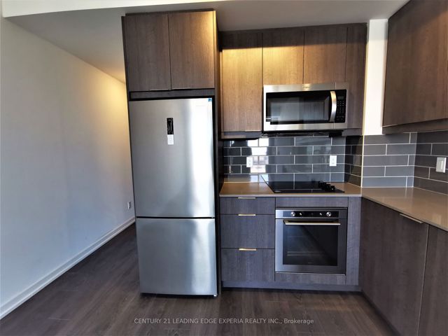 2905 - 32 Forest Manor Rd