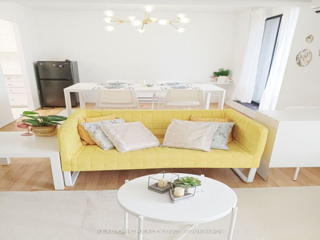 120 - 3740 Don Mills Rd N