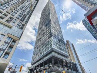 3705 - 181 Dundas St E