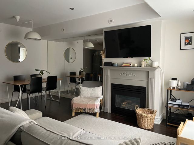 1549 - 5 Everson Dr