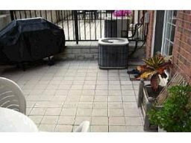 1549 - 5 Everson Dr