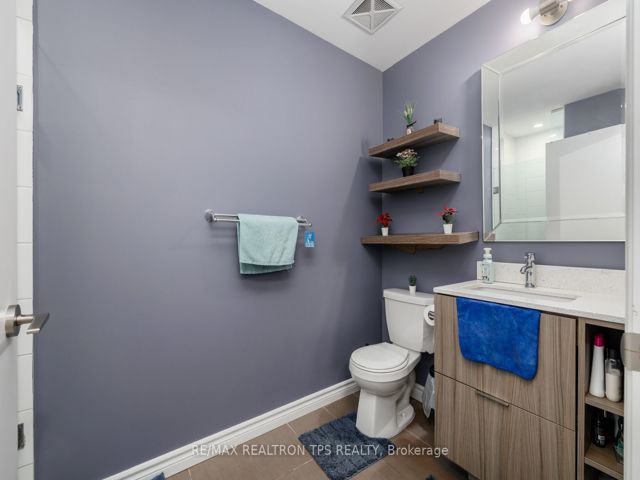 2401 - 50 Forest Manor Rd